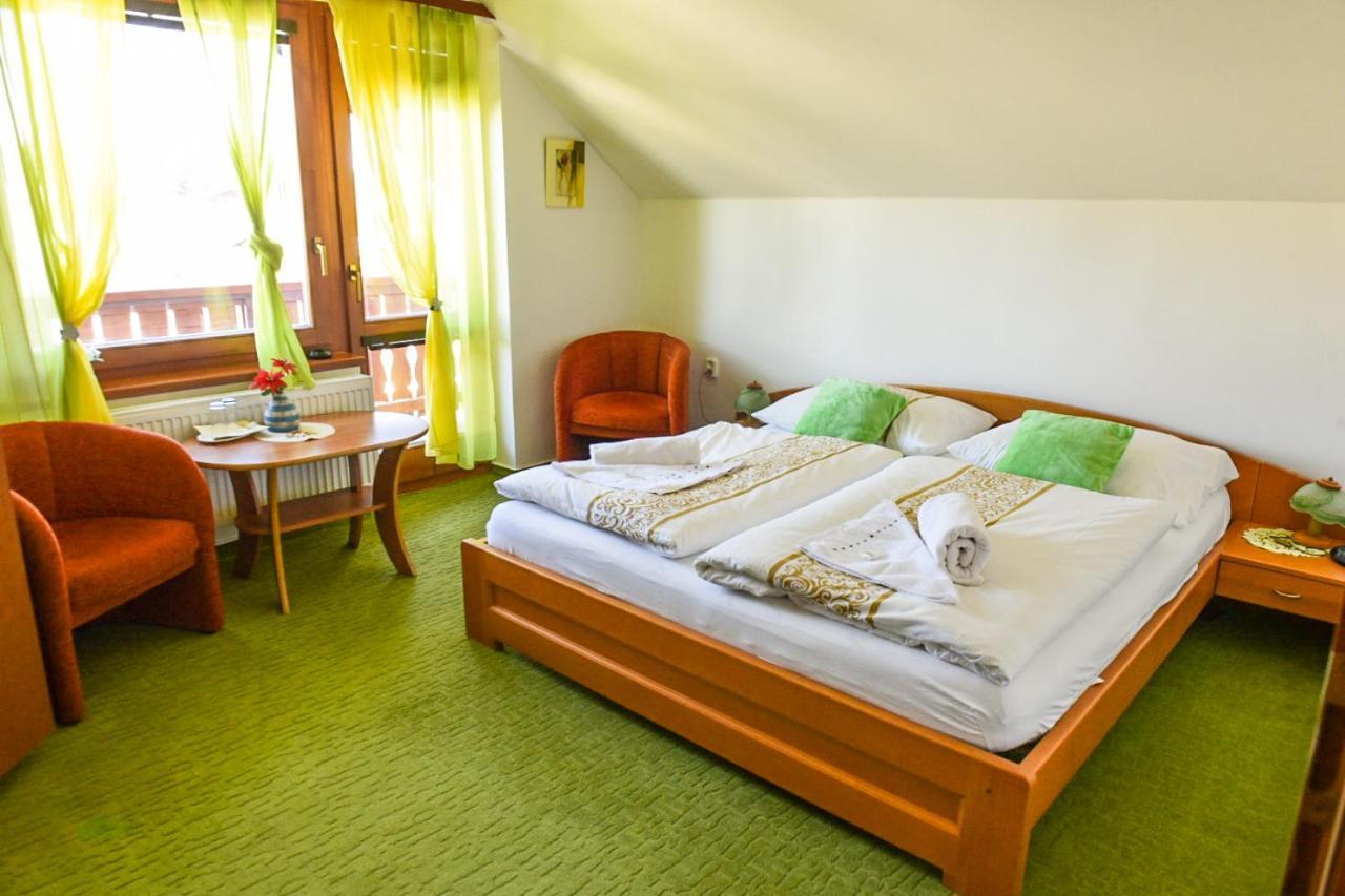 Villa Felicity Nová Lesná Kültér fotó